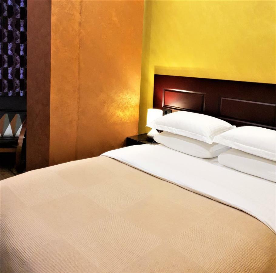 Comfort Hotel Fier Exterior foto